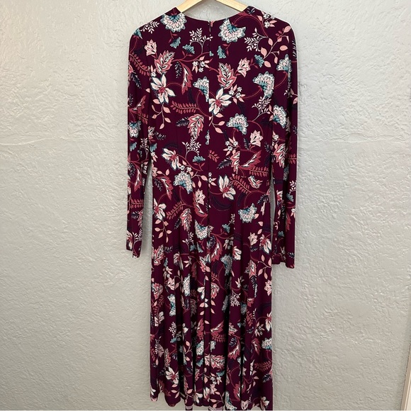 Eliza J Purple Floral Matte Jersey Long Sleeve Midi Dress - Picture 9 of 11
